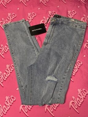 NWT PLT Pretty Little Thing Plus Size Distressed Light Denim Blue Jeans Bottoms